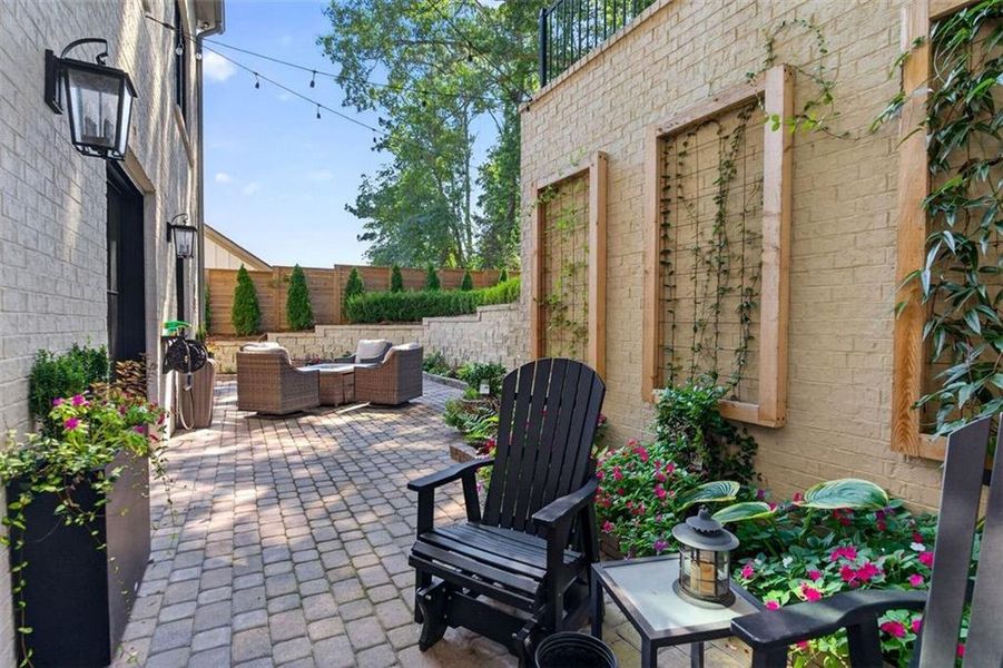 Exterior details and patio area of a home in , Alpharetta (Image 3).