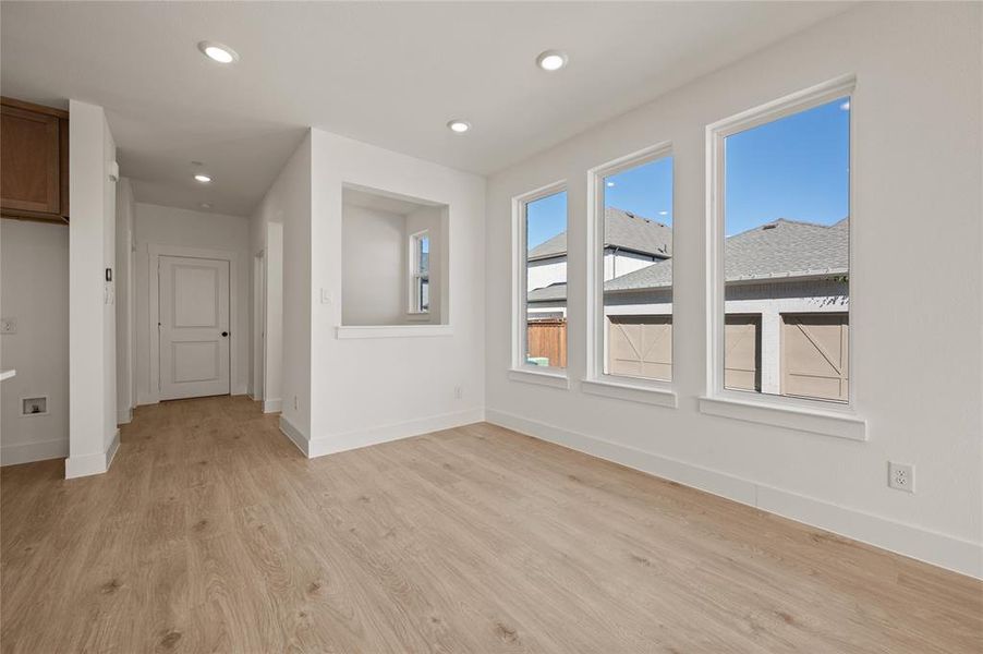 Spacious, unfurnished interior of a new home in Talia, Mesquite (Image 15).