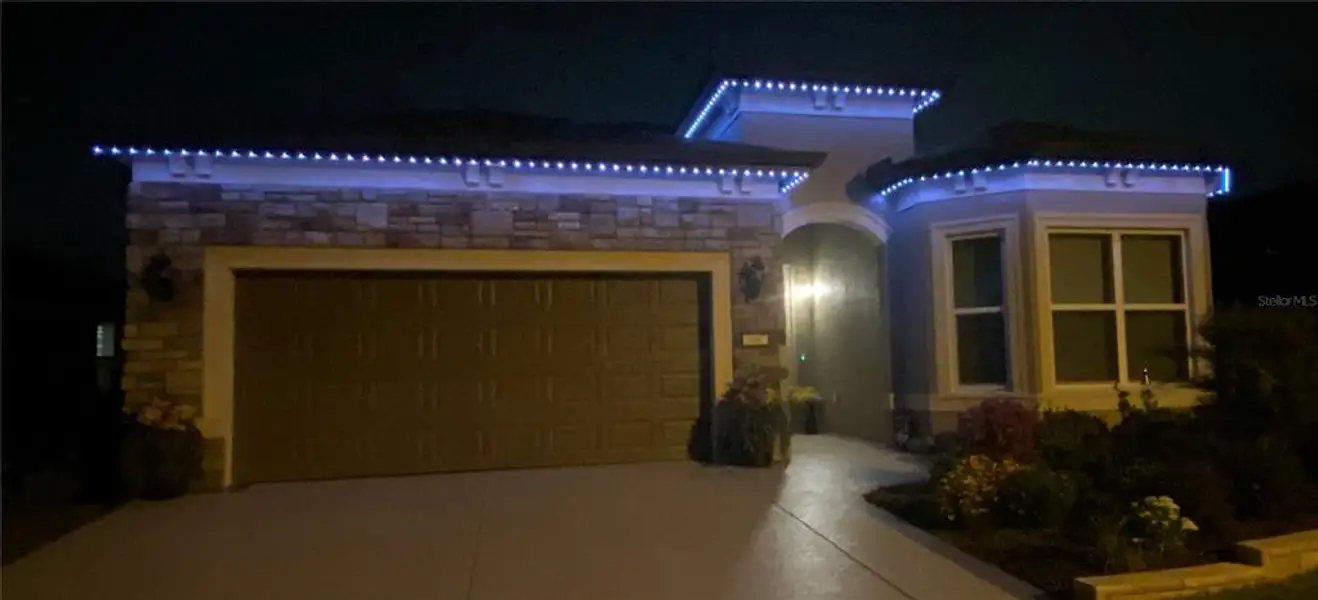 Front exterior of a new home in , Ocala, FL, highlighting curb appeal (Image 2). Front exterior of a new home in , Ocala, FL, highlighting curb appeal (Image 2).
