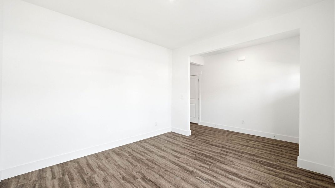 Spacious, unfurnished interior of a new home in Fieldcrest Acres, Blountville (Image 18).