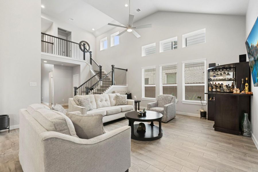 Furnished interior view inside a new home in Edgewood Village, Houston (Image 41). Furnished interior view inside a new home in Edgewood Village, Houston (Image 41).