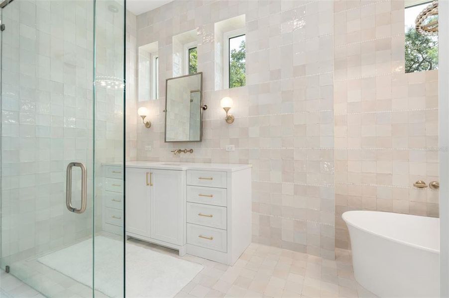 Furnished interior view inside a new home in , Gainesville (Image 45).