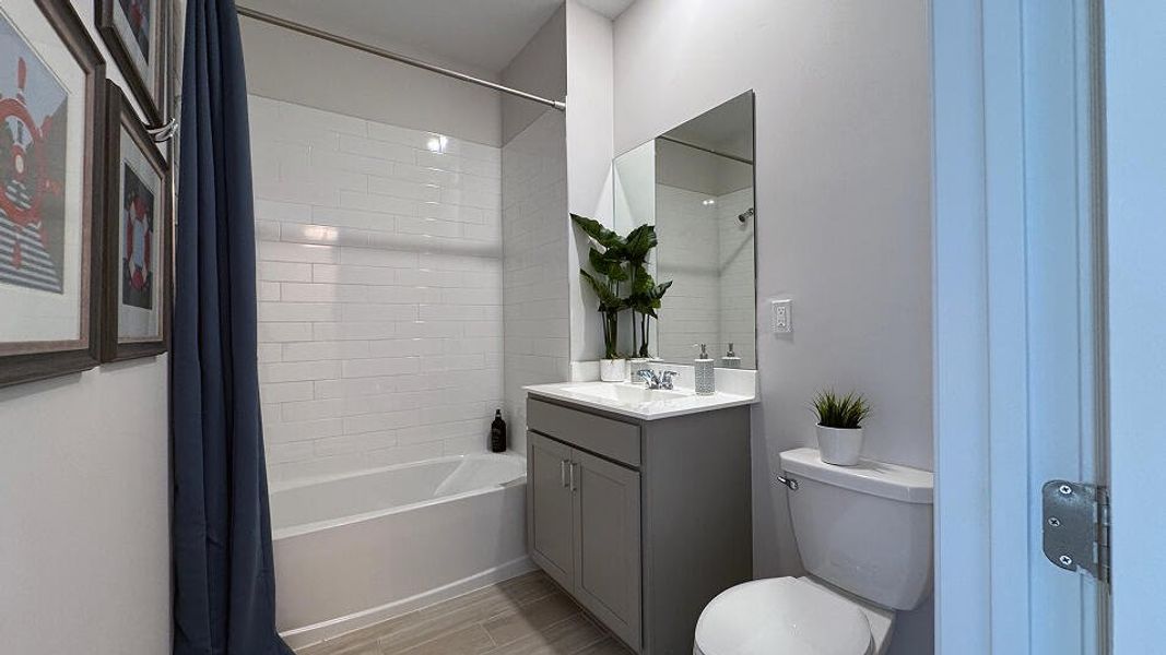 Prices, dimensions and features may vary and are subject to change. Photos are for illustrative purposes only.