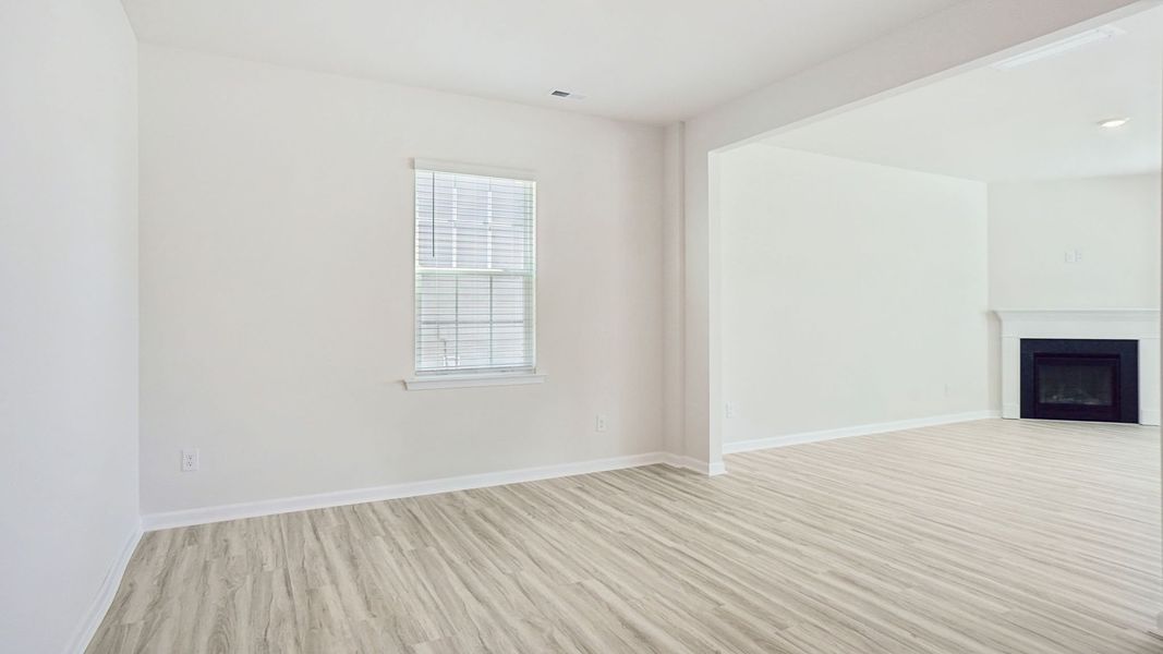 Spacious, unfurnished interior of a new home in Granite Falls, Lancaster (Image 15). Spacious, unfurnished interior of a new home in Granite Falls, Lancaster (Image 15).