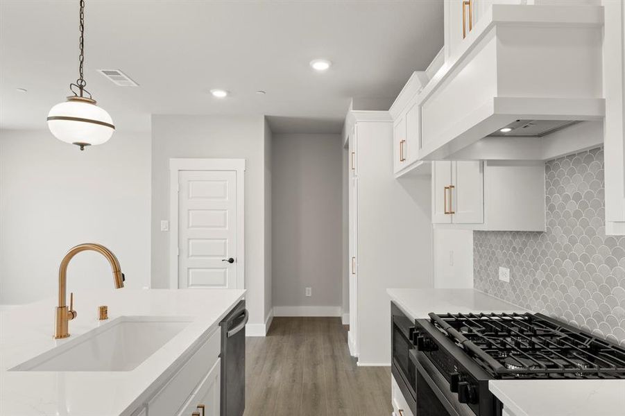 05. 2904 Wheelhouse - Kitchen (3) 05. 2904 Wheelhouse - Kitchen (3)