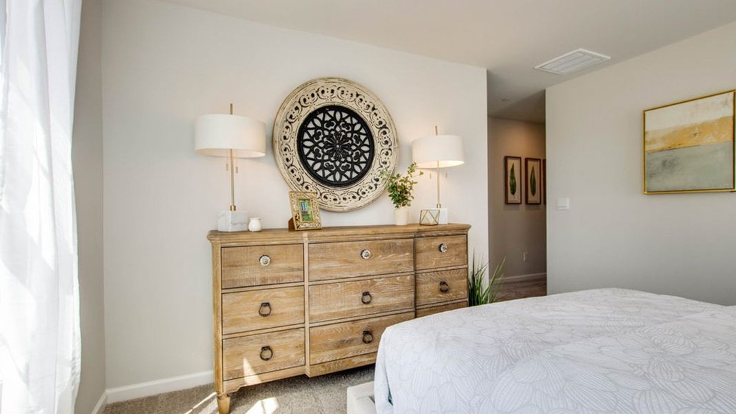 Furnished interior view inside a new home in River Landing Townhomes, Murfreesboro (Image 18). Furnished interior view inside a new home in River Landing Townhomes, Murfreesboro (Image 18).