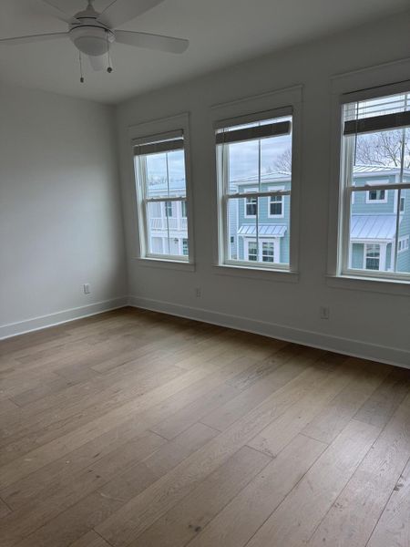 Spacious, unfurnished interior of a new home in Central Park, Charleston (Image 20). Spacious, unfurnished interior of a new home in Central Park, Charleston (Image 20).