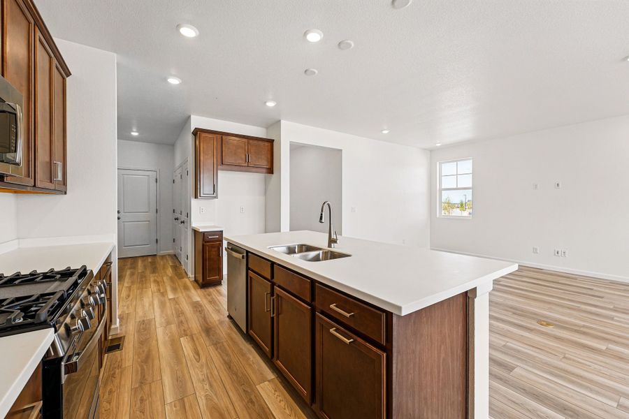 Representative furnished interior of a home built from the The Castlewood by Taylor Morrison in The Aurora Highlands Landmark Collection, Aurora (Image 15).