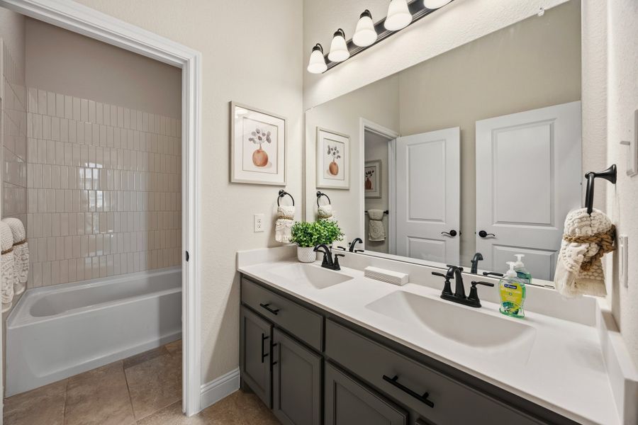 Furnished interior view inside a new home in Abe's Landing, Granbury (Image 21).