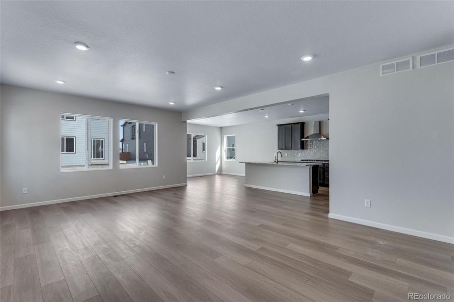 Spacious, unfurnished interior of a new home in Medley at Reunion Ridge, Commerce City (Image 32).