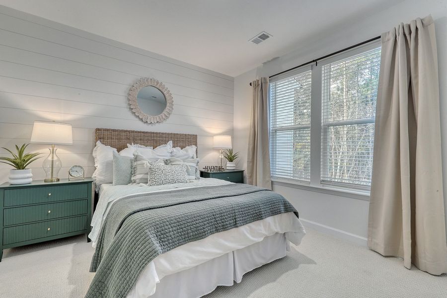 Furnished interior view inside a new home in Bally Castle, Murrells Inlet (Image 5).