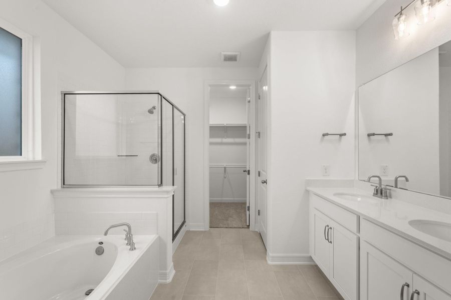 Note: Sample product photo. Actual exterior and interior selections may vary by homesite. Photo may be virtually staged Note: Sample product photo. Actual exterior and interior selections may vary by homesite. Photo may be virtually staged