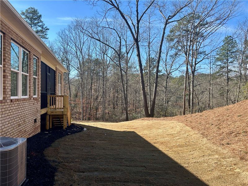 Exterior details and patio area of a home in Cross Creek Golf Club, Seneca (Image 4).