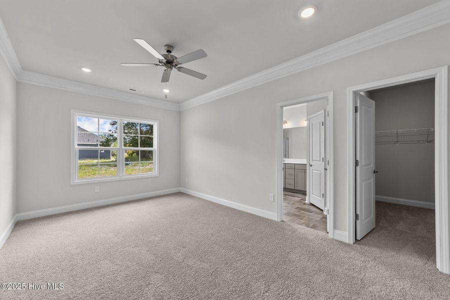 Spacious, unfurnished interior of a new home in Rutledge, Shallotte (Image 17).