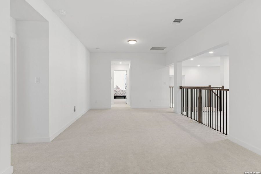 Spacious, unfurnished interior of a new home in , Kyle (Image 24).