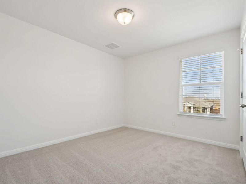 Spacious, unfurnished interior of a new home in Waterstone Crossing, Kyle (Image 12).