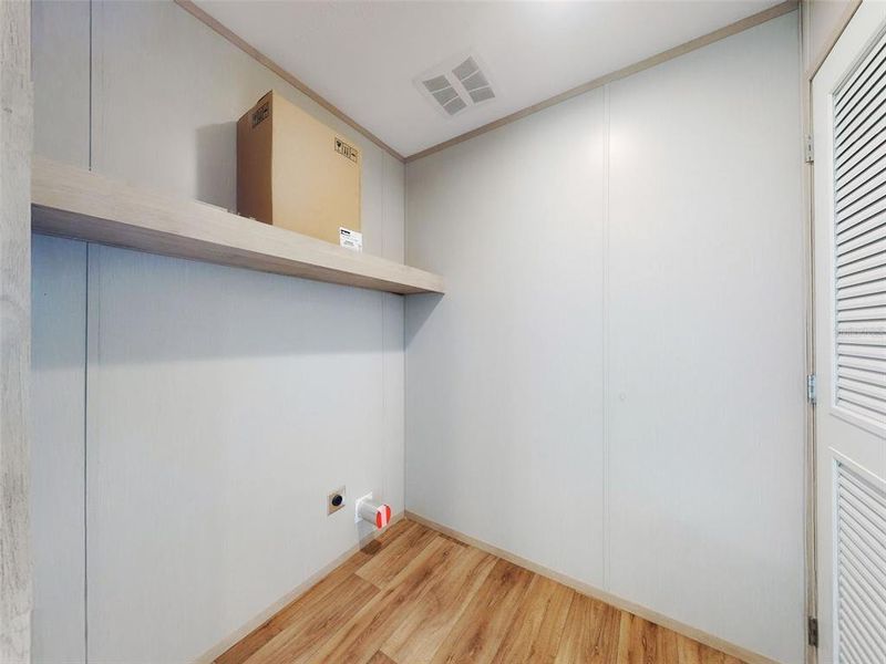 Spacious, unfurnished interior of a new home in , Williston (Image 38). Spacious, unfurnished interior of a new home in , Williston (Image 38).