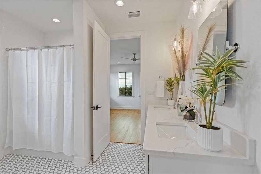 Furnished interior view inside a new home in , St. Petersburg (Image 52).