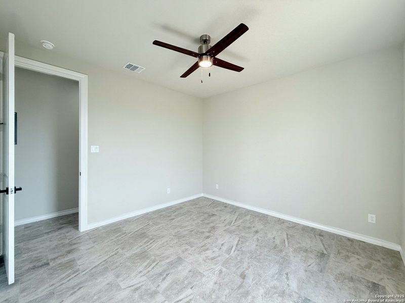 Spacious, unfurnished interior of a new home in , La Vernia (Image 18). Spacious, unfurnished interior of a new home in , La Vernia (Image 18).