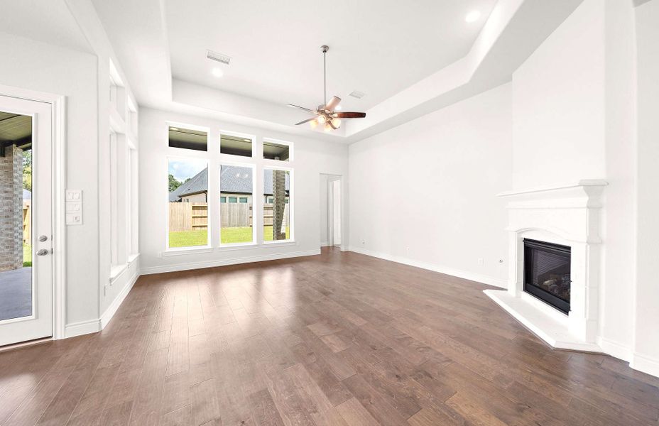 Representative unfurnished interior of a home built from the 3070AU by Ravenna Homes in Audubon 60′, Magnolia (Image 26).