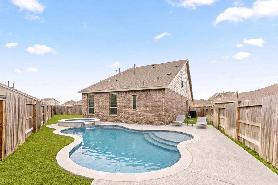 **pool rendering** in backyard