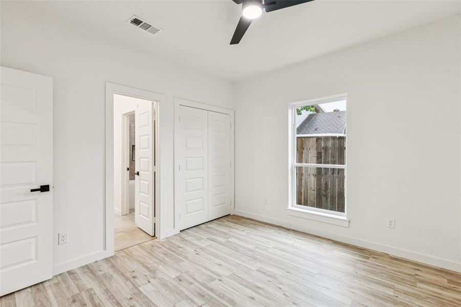 Spacious, unfurnished interior of a new home in , Mesquite (Image 25).