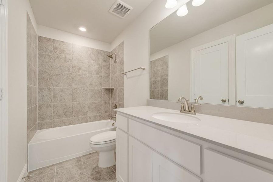 Furnished interior view inside a new home in Somercrest, Midlothian (Image 16).