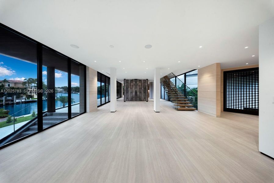 Spacious, unfurnished interior of a new home in , Coral Gables (Image 22). Spacious, unfurnished interior of a new home in , Coral Gables (Image 22).