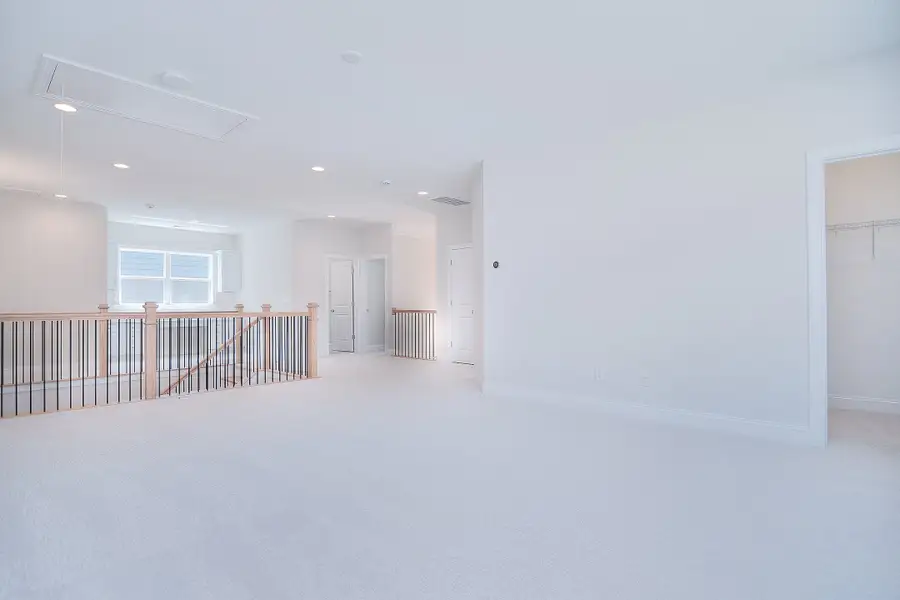 Representative unfurnished interior of a home built from the St Andrews by Greybrook Homes in Edmunds Farm, Clover (Image 42).