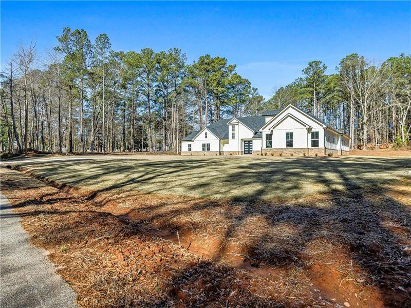 Image 43 of a home in .