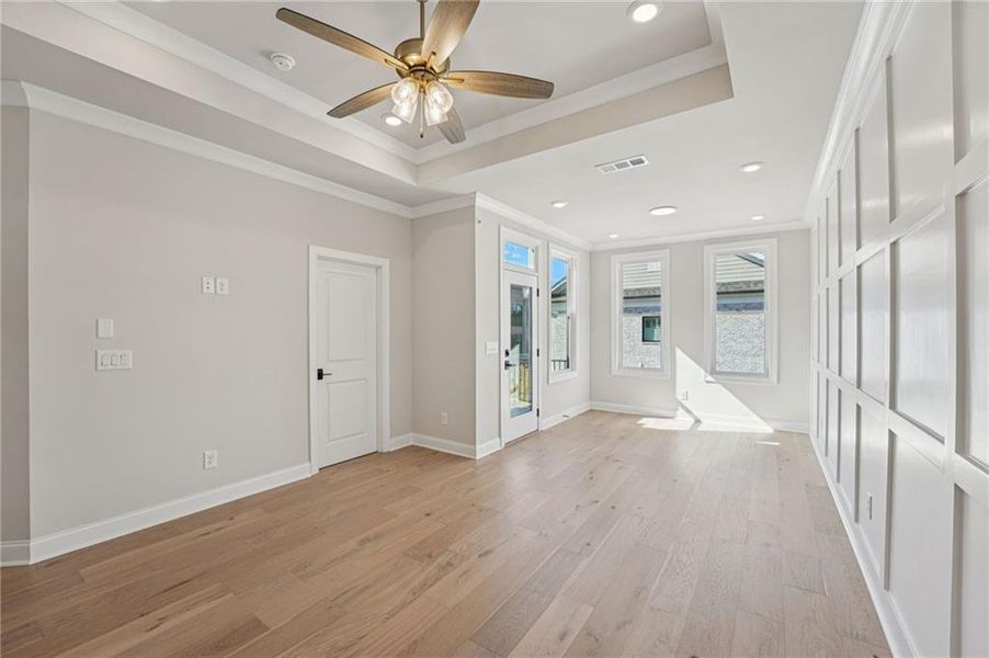 Spacious, unfurnished interior of a new home in Towns on Thompson, Alpharetta (Image 22).