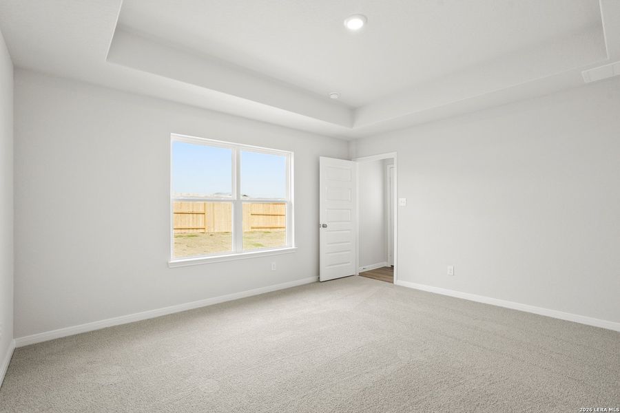 Spacious, unfurnished interior of a new home in Hickory Ridge, Elmendorf (Image 15).