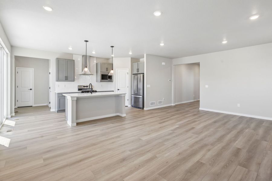 5br New Home in Parker, CO.  - Slide 9