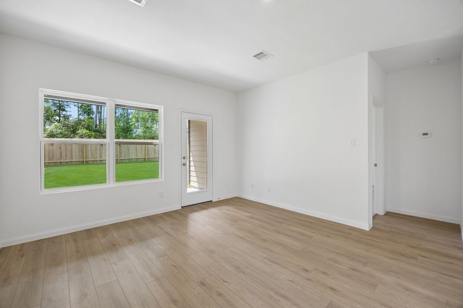 Spacious, unfurnished interior of a new home in Magnolia Springs, Montgomery (Image 22). Spacious, unfurnished interior of a new home in Magnolia Springs, Montgomery (Image 22).
