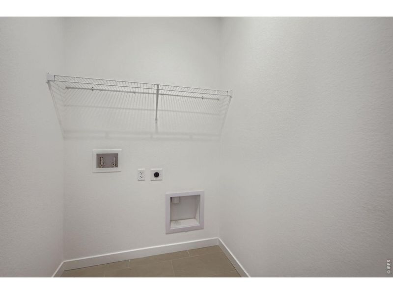 Spacious, unfurnished interior of a new home in , Fort Collins (Image 25).
