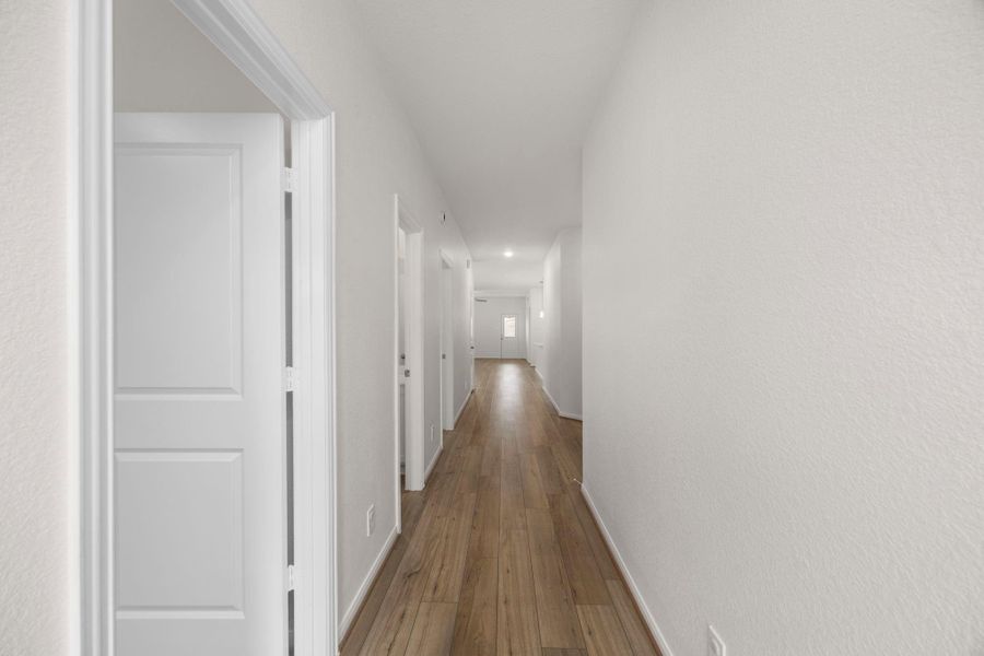 Spacious, unfurnished interior of a new home in Glen Oaks, Magnolia (Image 13). Spacious, unfurnished interior of a new home in Glen Oaks, Magnolia (Image 13).