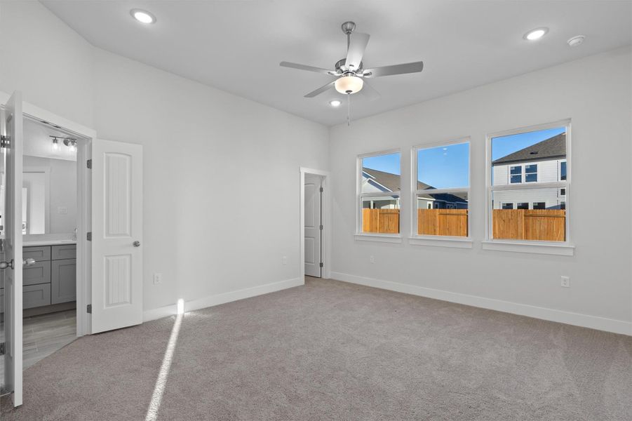 Spacious, unfurnished interior of a new home in Enclave at Cele, Pflugerville (Image 18).