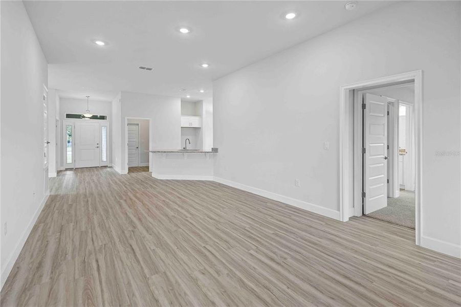 Spacious, unfurnished interior of a new home in The Preserve at Laurel Lake, Lake City (Image 43).