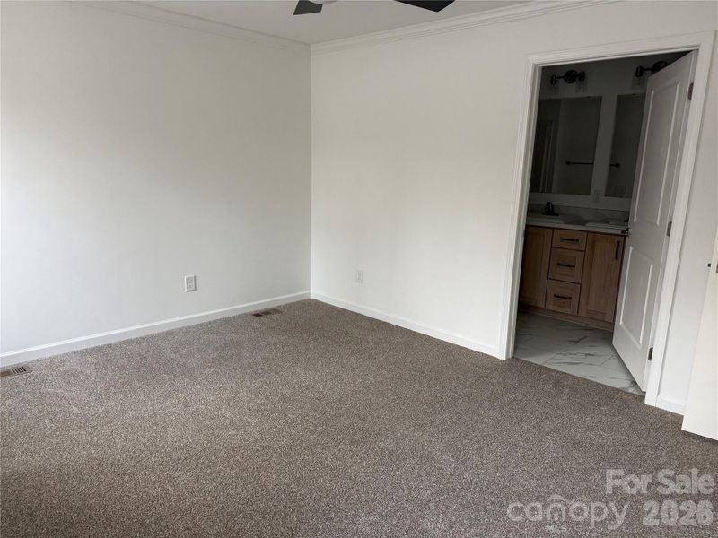 Spacious, unfurnished interior of a new home in , Lexington (Image 17).