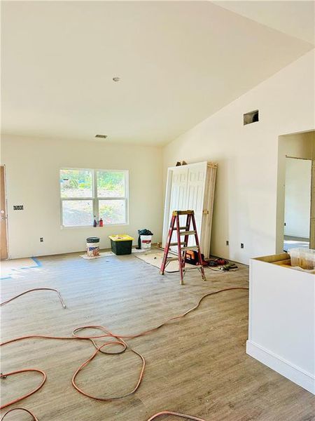 Image 14 of a home in .