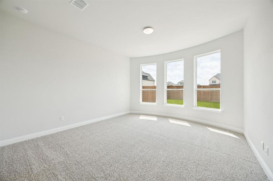 Spacious, unfurnished interior of a new home in Bellagio, Forney (Image 13). Spacious, unfurnished interior of a new home in Bellagio, Forney (Image 13).