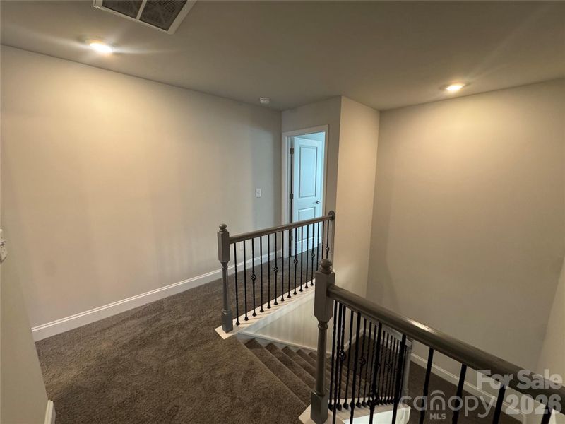 Spacious, unfurnished interior of a new home in Lauren Pines, York (Image 22).