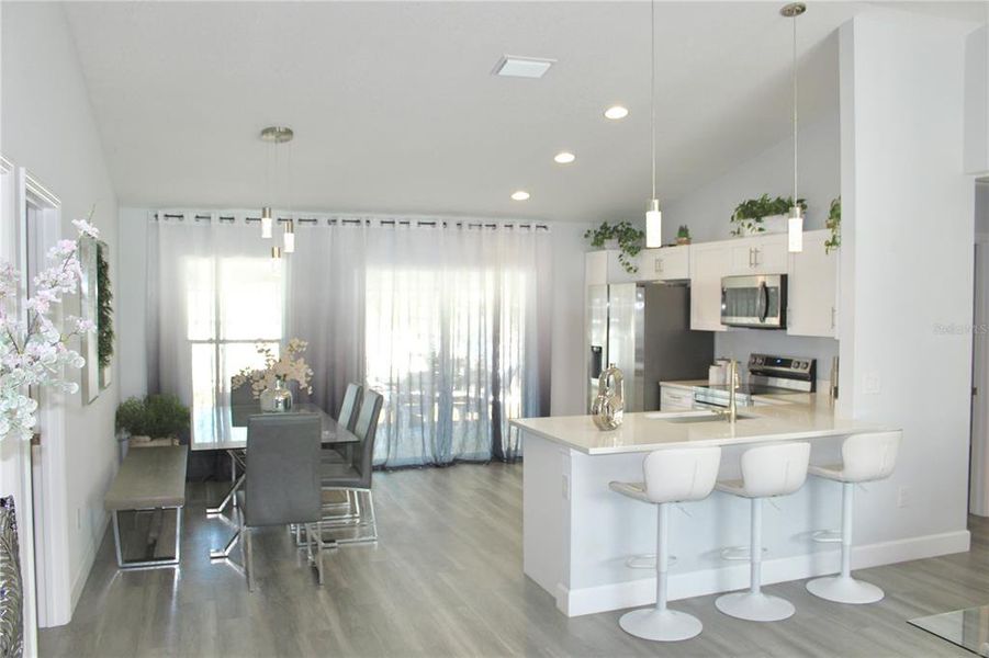 Furnished interior view inside a new home in , Dunnellon (Image 44).