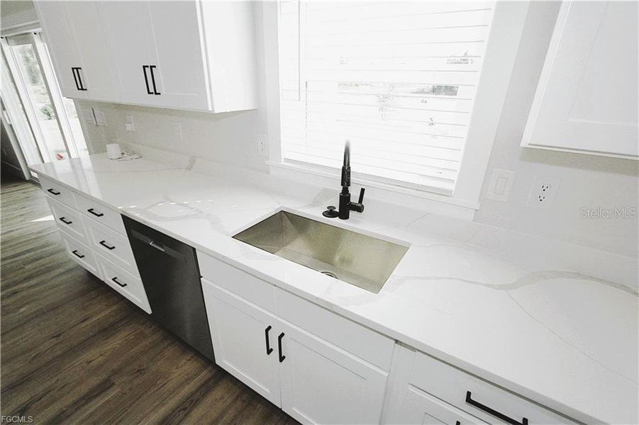 Image 23 of a home in .