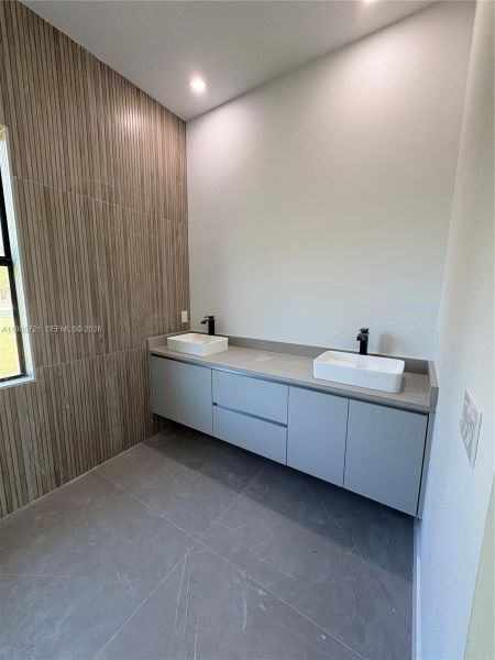 Image 44 of a home in . Image 44 of a home in .