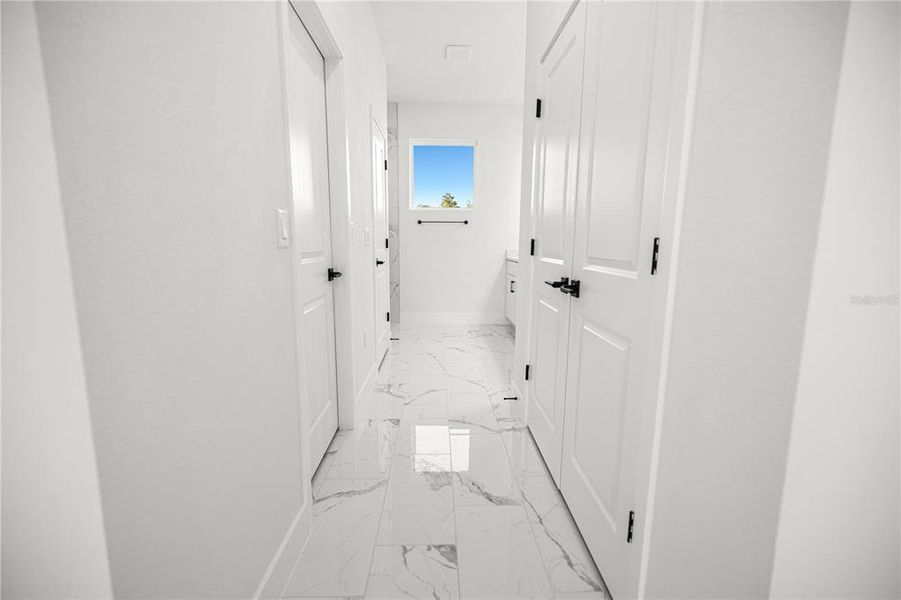 Image 18 of a home in .