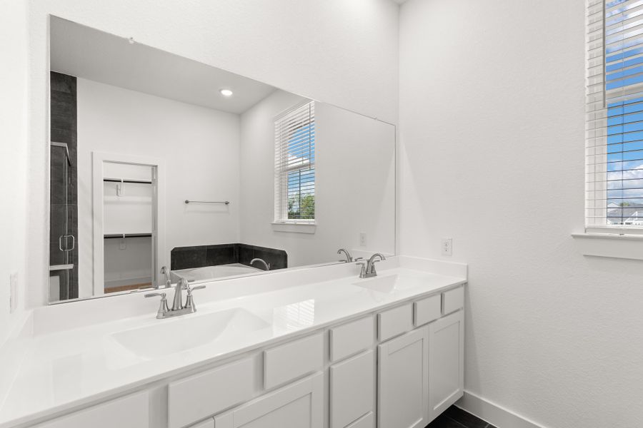 Furnished interior view inside a new home in Meridiana, Manvel (Image 10).