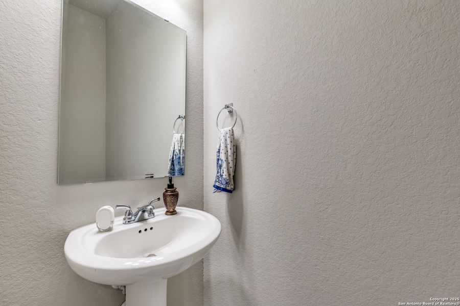 Image 23 of a home in .