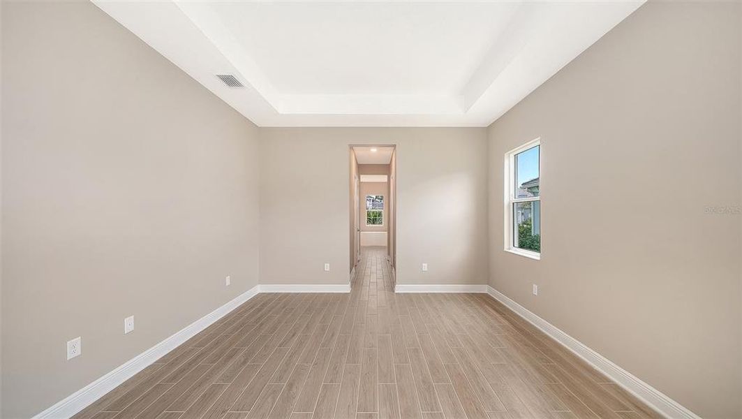 Spacious, unfurnished interior of a new home in Grand Park, Sarasota (Image 46). Spacious, unfurnished interior of a new home in Grand Park, Sarasota (Image 46).