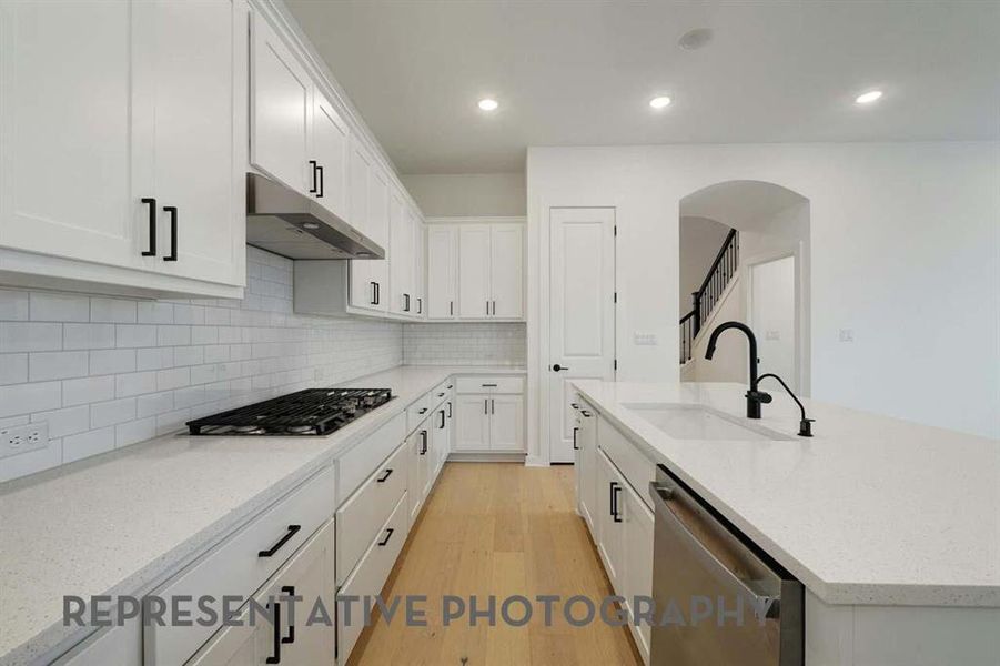 Furnished interior view inside a new home in Sandbrock Ranch, Aubrey (Image 7).